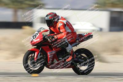 media/Dec-01-2025-Moto Forza (Mon) [[2daa91e15f]]/1-Advanced Group/Session 3 Turn 3 Exit Bump Pans/